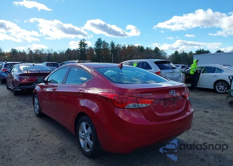 2013 Hyundai Elantra Gls from USA, damaged, VIN KMHDH4AE0DU945875